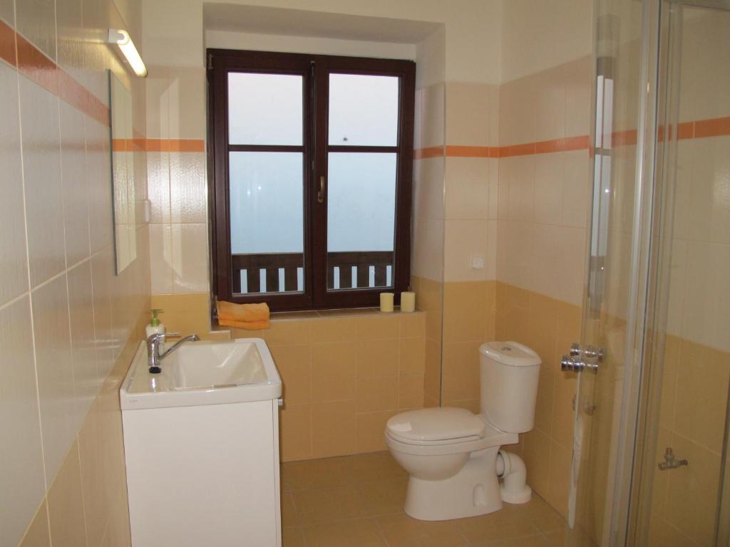 Hostel Singer Pub Τσέσκε Μπουντεγιόβιτσε Δωμάτιο φωτογραφία