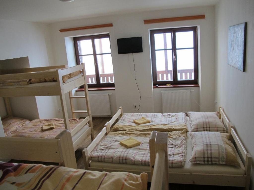 Hostel Singer Pub Τσέσκε Μπουντεγιόβιτσε Δωμάτιο φωτογραφία