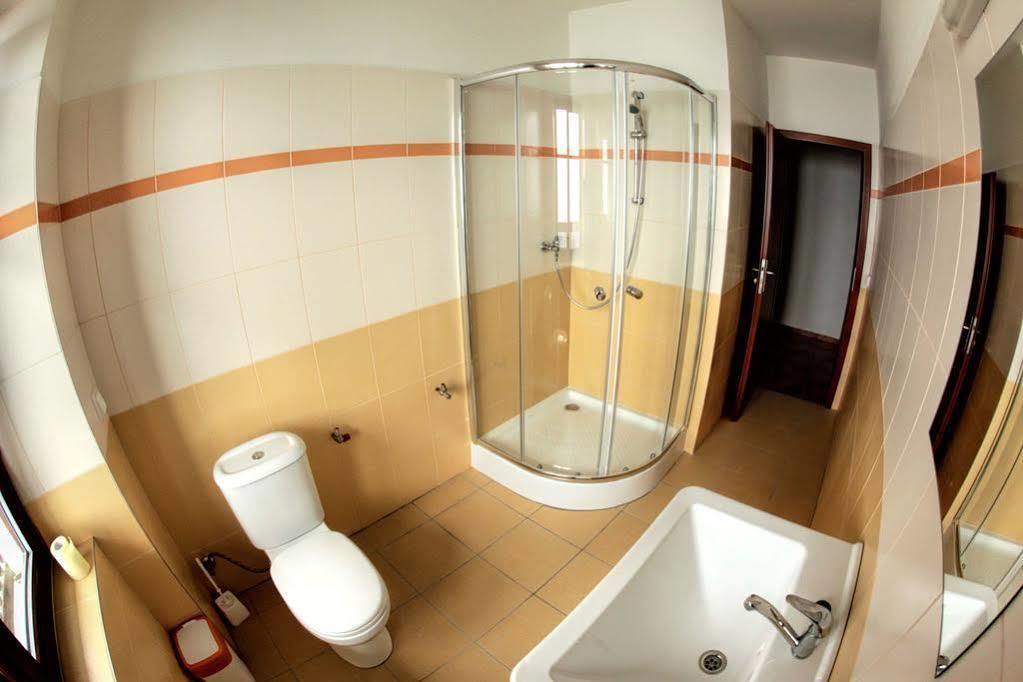Hostel Singer Pub Τσέσκε Μπουντεγιόβιτσε Εξωτερικό φωτογραφία